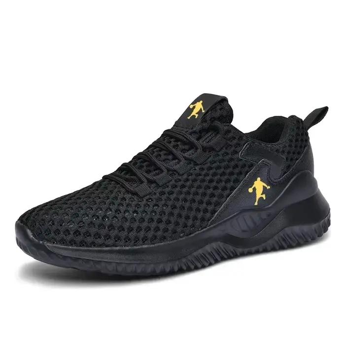 Chaussures De course pour hommes nouveaux hommes légers baskets respirant maille été à lacets chauss