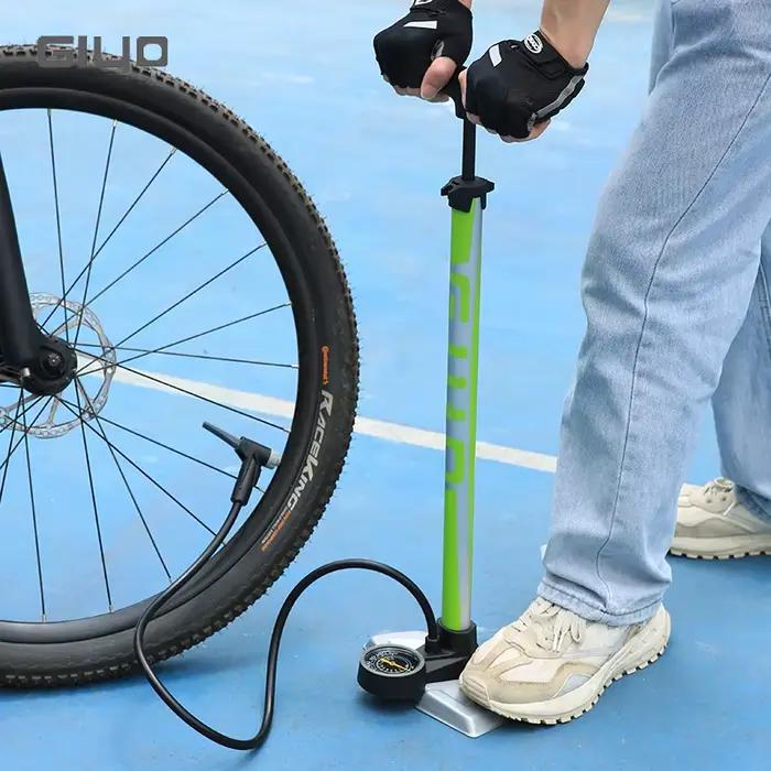 Pompe à pied GIYO 160 psi pour vélo, gonflage efficace, compatible valves Presta et Schrader, avec g