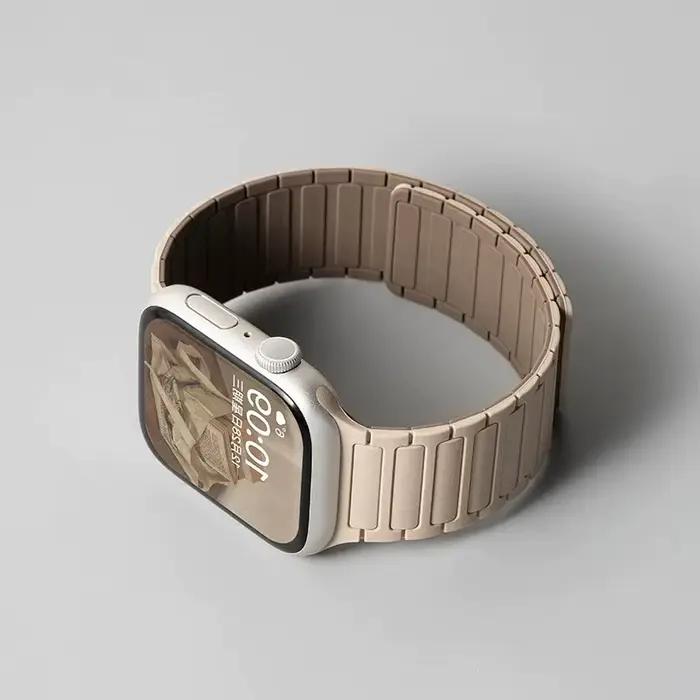 Bracelet en Silicone pour Apple Watch, 46mm 42mm 49mm 45mm 41mm 44mm 40mm, bracelet magnétique pour 