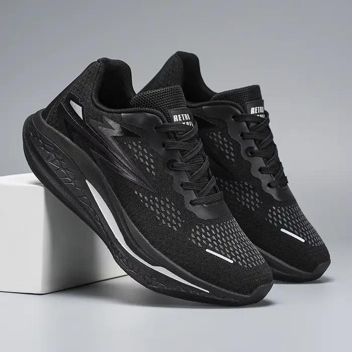 Nouvelles baskets de course homme 2025 stabilisantes en polyester respirant, semelles EVA et cuir collé pour demi-marathon et cross-country, disponibles en bleu ciel, beige, bleu et noir