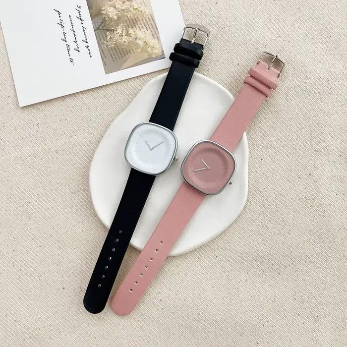 Montres carrées simples pour femmes