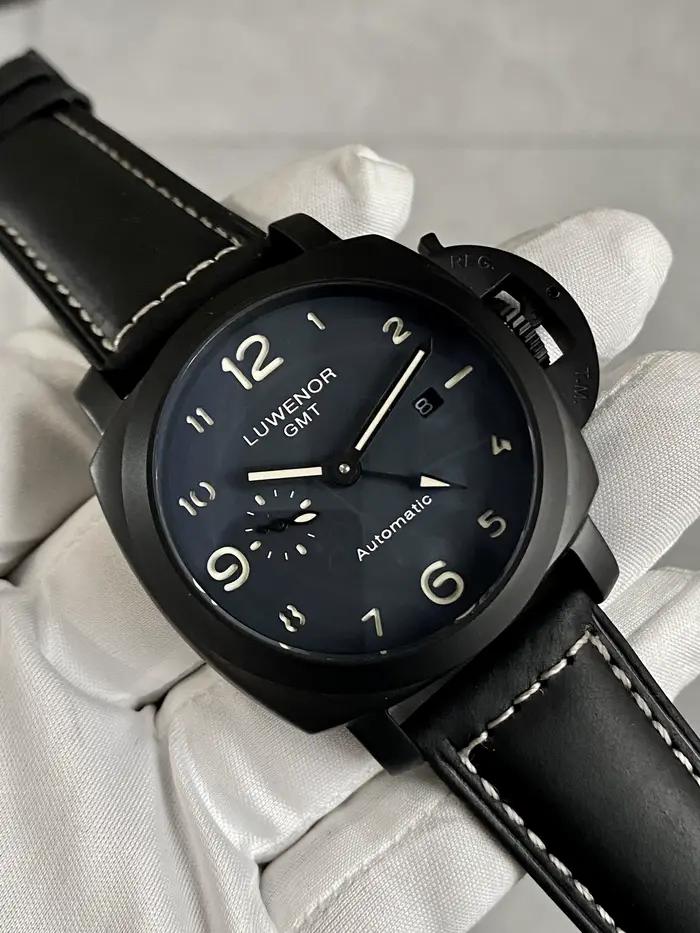 Montre sport GMT 44 mm
