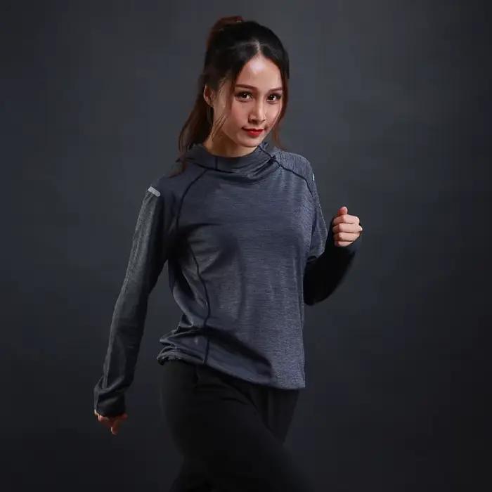 Vestes de sport à capuche pour femmes