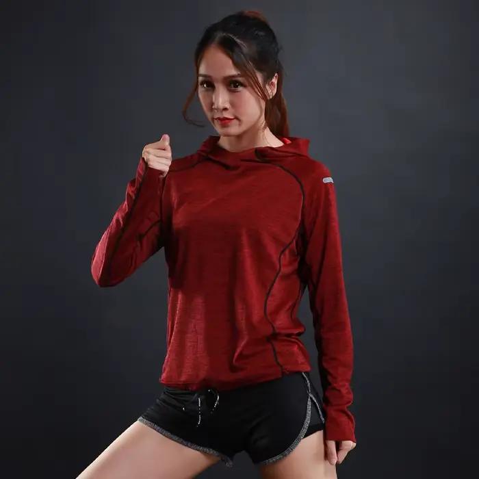Vestes de sport à capuche pour femmes
