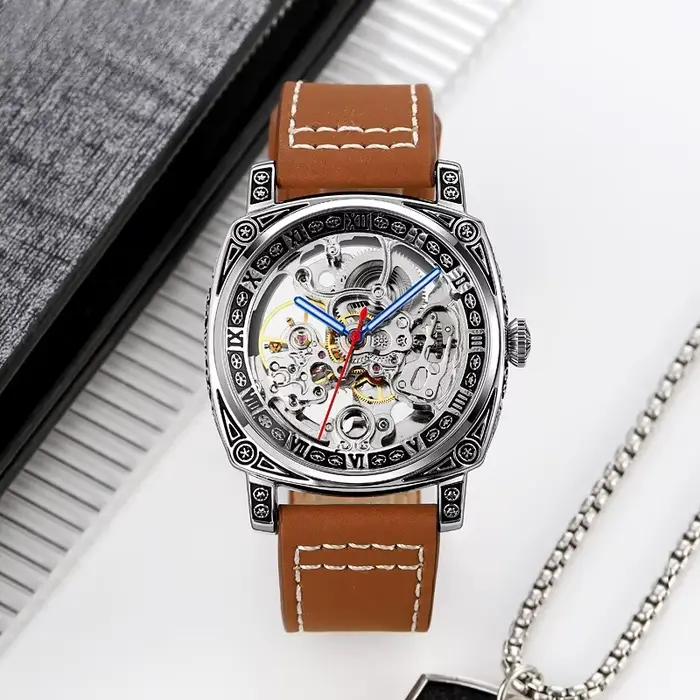 Montre automatique squelette carré : mouvement mécanique étanche lumineux gravé pour hommes