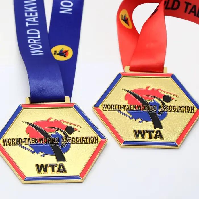 Médailles personnalisables de marathon, vélo de route et de montagne, football et pickleball pour célébrer vos plus grands succès en sport