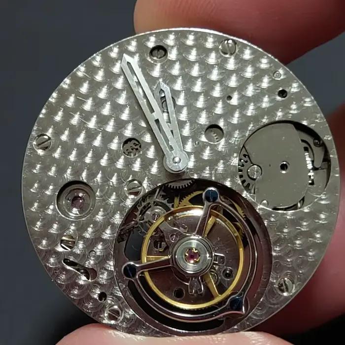 Aiguille de montre pour tourbillon de haute qualité