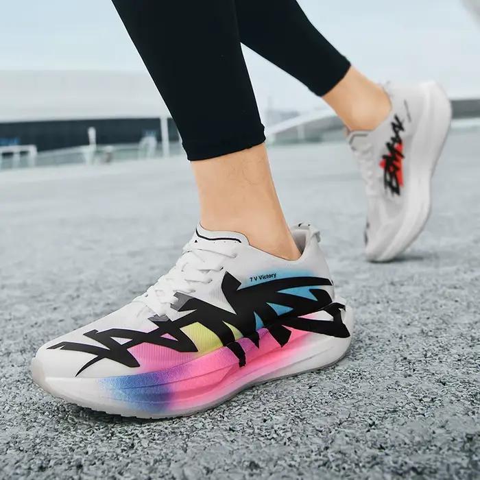 Chaussures de course Marathon pour hommes et femmes, baskets athlétiques légères et respirantes avec coussin Popcorn, antidérapantes, pour l'entraînement et le jogging