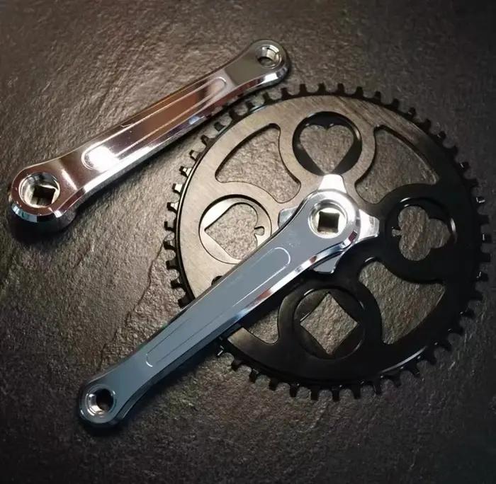 Manivelles de poker Retour aux anciens Chainrings 46T Limited et épuisé