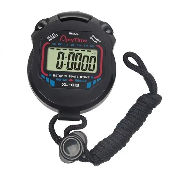 Chronomètre numérique professionnel classique avec écran LCD portable et cordon