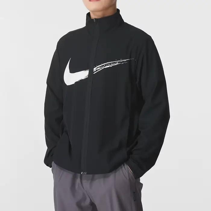 Veste de sport Nike pour hommes avec col montant