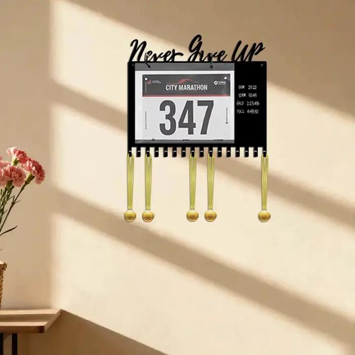 Support mural multifonctionnel robuste pour médailles de marathon et dossards de course