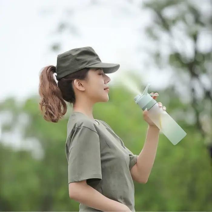 Bouteille d'eau de sport, gourde de sport, bouteille d'eau avec pulvérisateur rapide, adaptée à la randonnée, à la salle de sport et aux activités de plein air