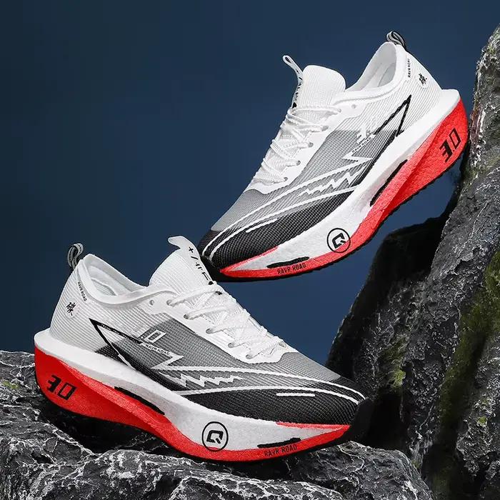 Chaussures de course spécialisées avec plaque en carbone pour marathon