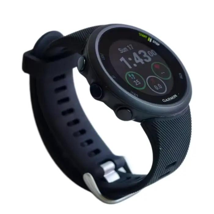 Montre connectée de sport Garmin Forerunner 45 GPS