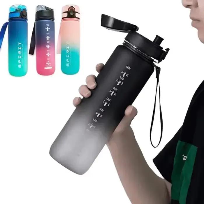 Bouteille d'eau sportive en plastique 1 litre réutilisable pour fitness et randonnées en plein air pour adultes