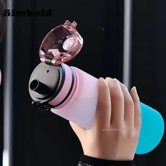 Bouteille d'eau sportive en plastique PC multicolore pour adultes, réutilisable et durable, idéale pour randonnées, courses et activités de plein air