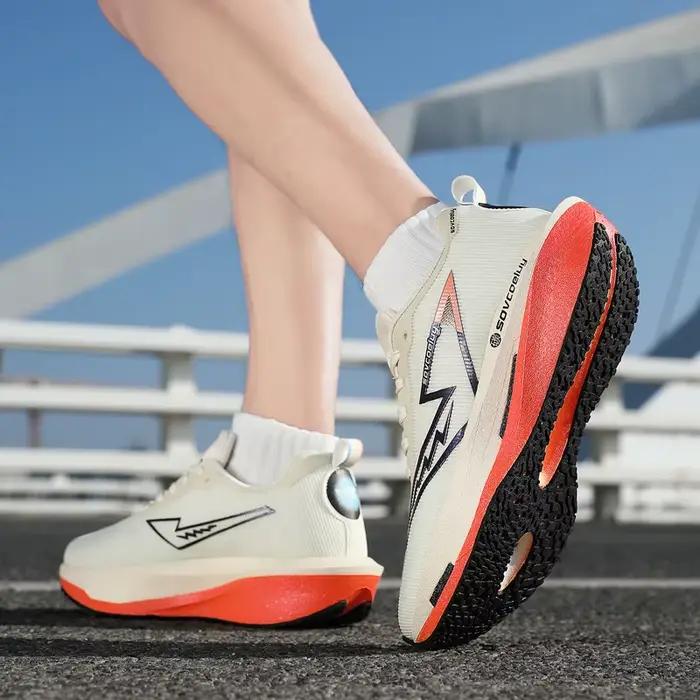 Chaussures de course avec plaque en carbone, spéciales marathon, respirantes, légères, confortables, antidérapantes, pour hommes et femmes
