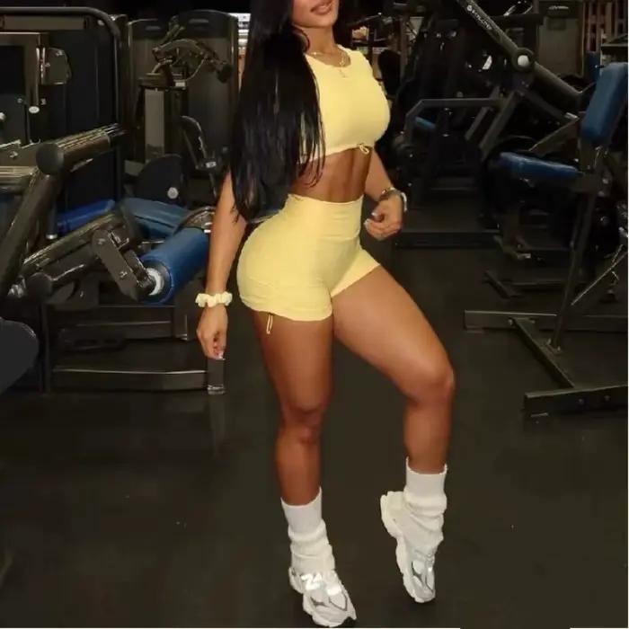 Haut court de sport pour femmes en nylon, dos en V, pantalon de yoga, collants d'entraînement rapide à sécher pour activités physiques multiples