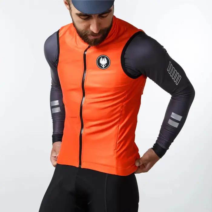 Maillot de course à pied pour homme Ightrack coupe-vent et imperméable tricoté en polyester pour performances sportives et courses à pied