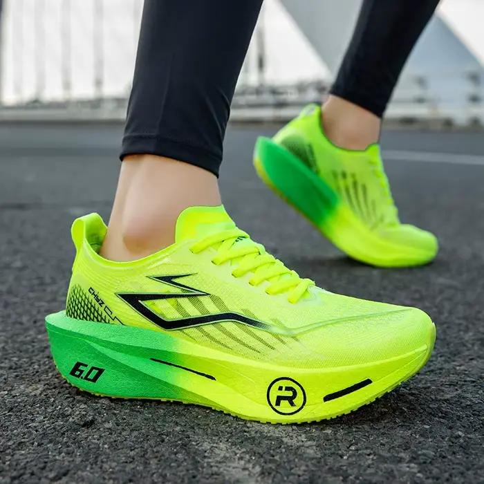 Chaussures de course pour hommes et femmes